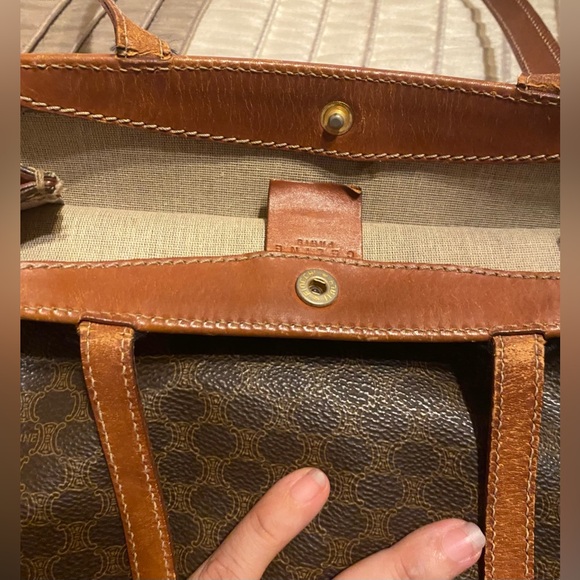 Celine - VINTAGE - GUC - Macadam Brown Patterned Tote - Picture 11 of 16